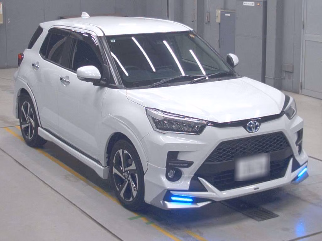 TOYOTA RAIZE