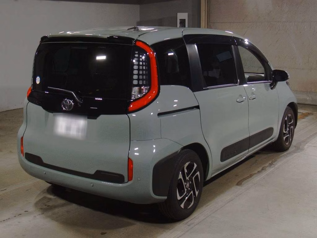 TOYOTA SIENTA