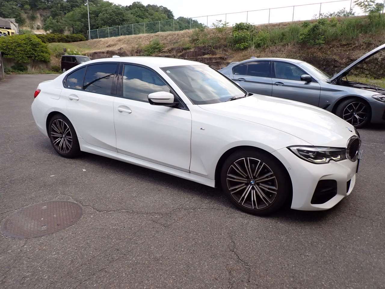 BMW 3-SERIES