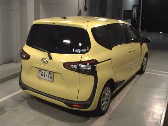 TOYOTA SIENTA