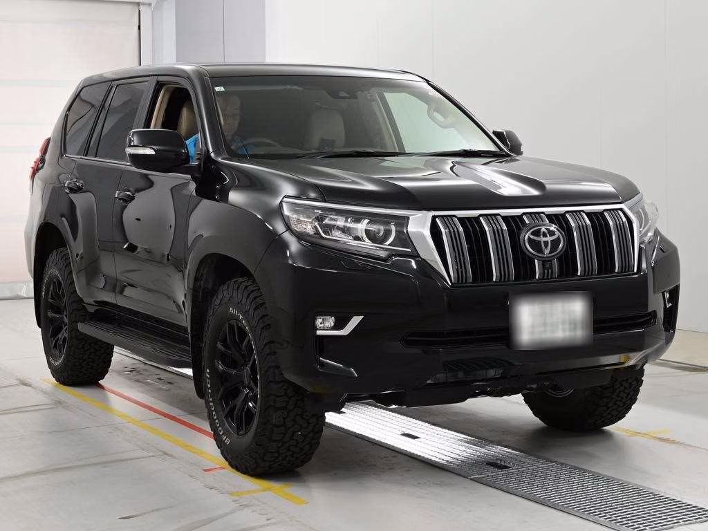 TOYOTA LAND CRUISER PRADO