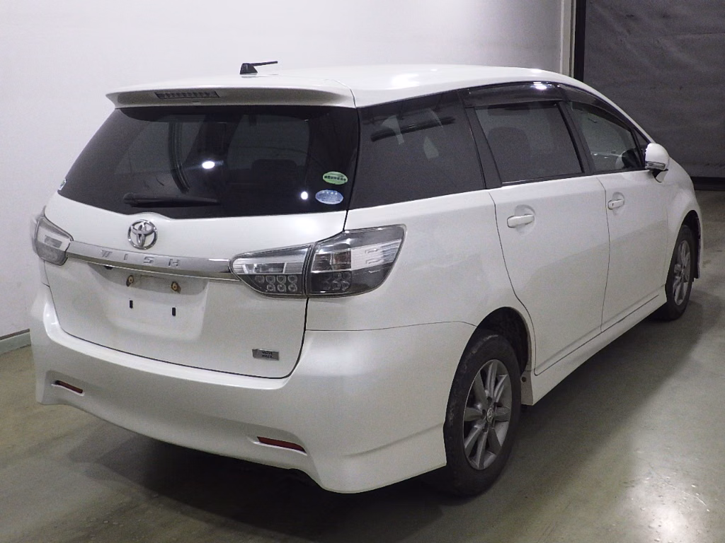 TOYOTA WISH