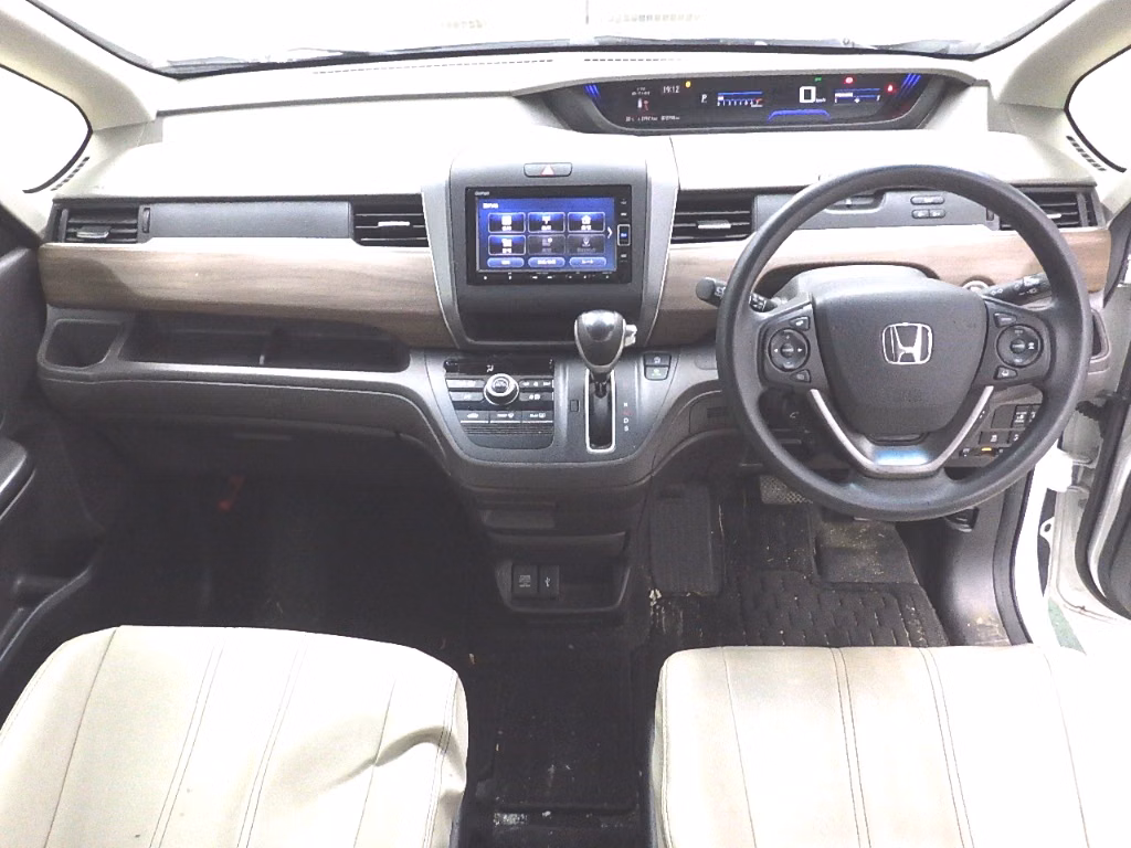 HONDA FREED
