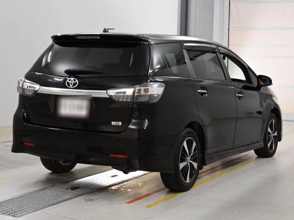 TOYOTA WISH