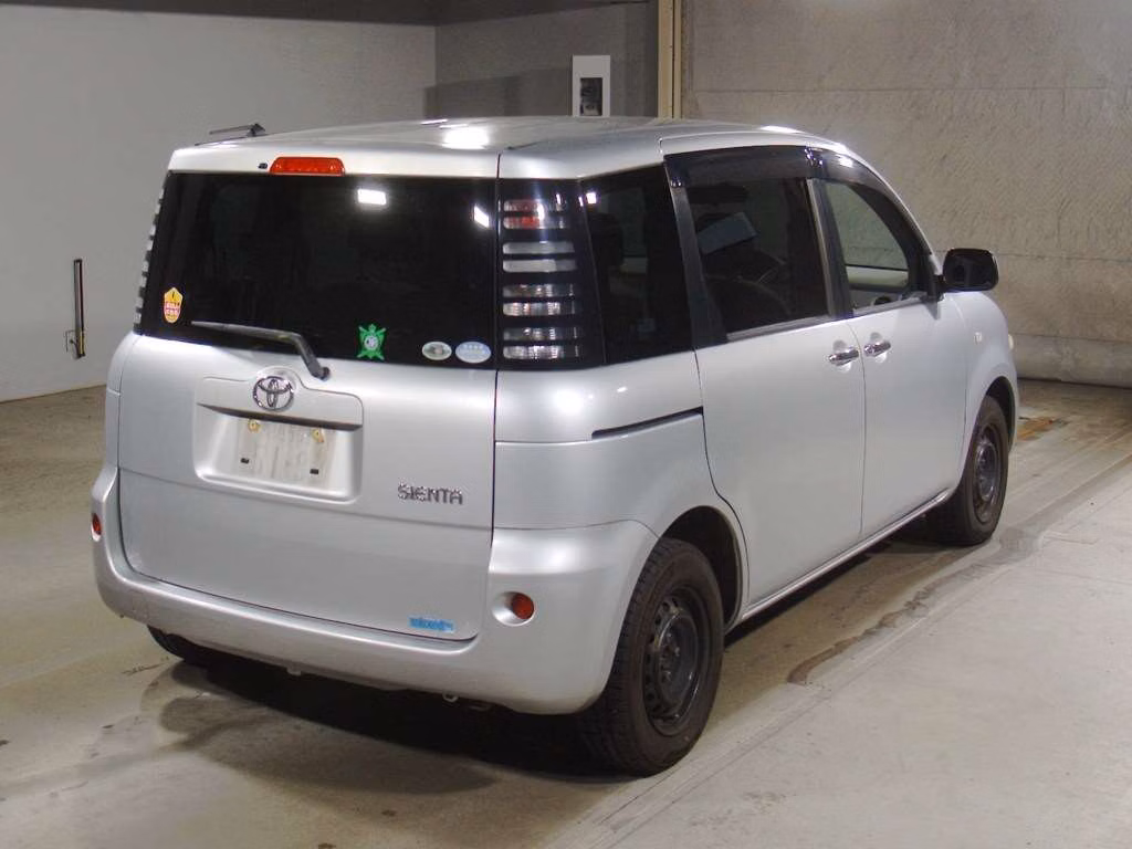 TOYOTA SIENTA