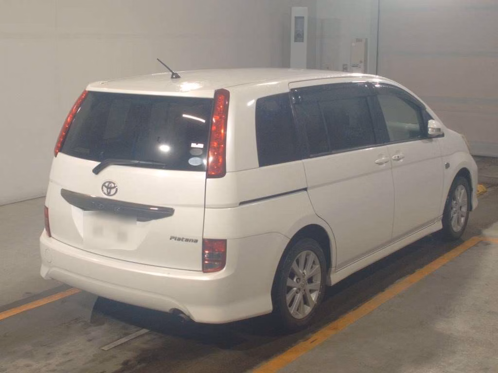 TOYOTA ISIS