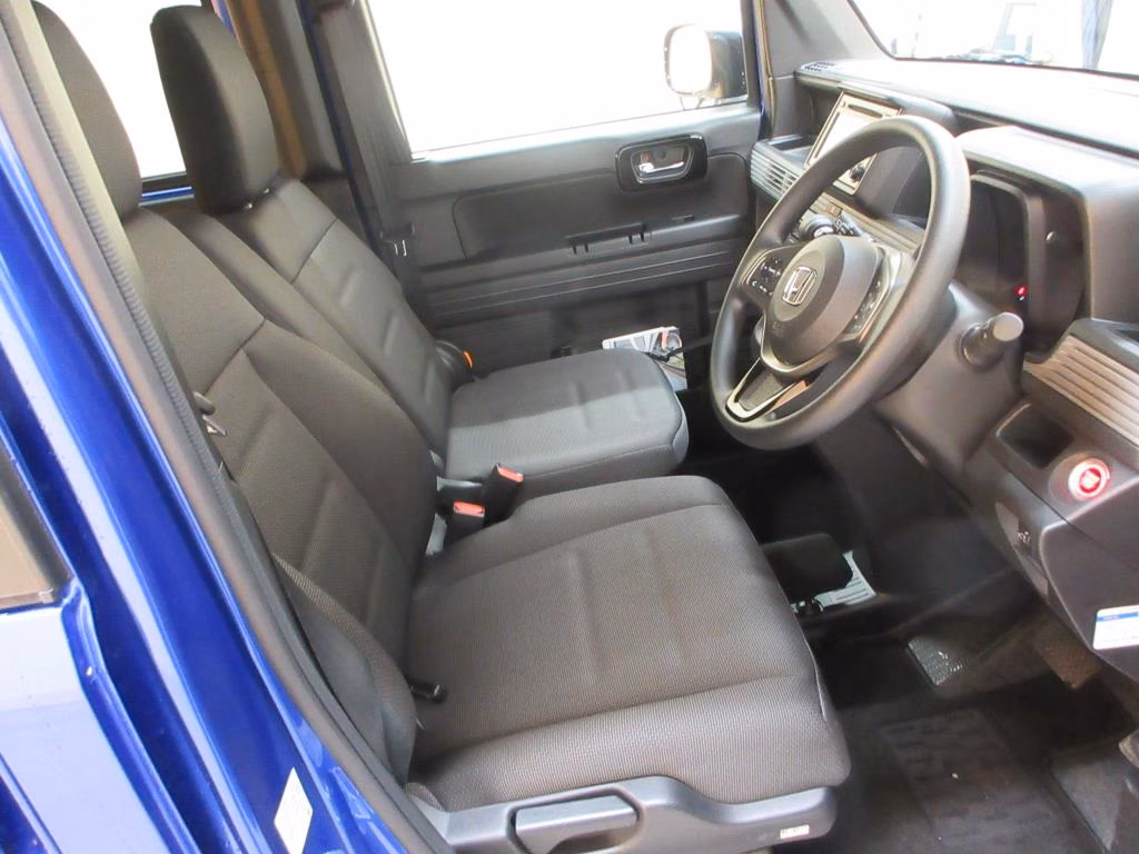 HONDA N-VAN
