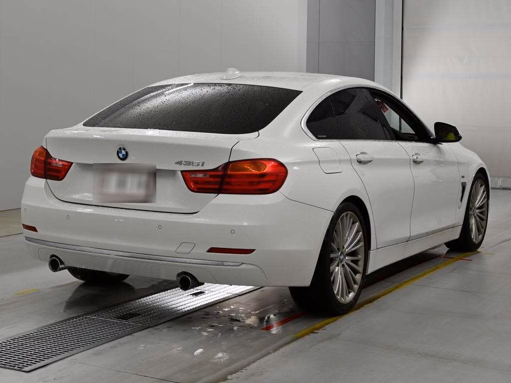 BMW 4-SERIES