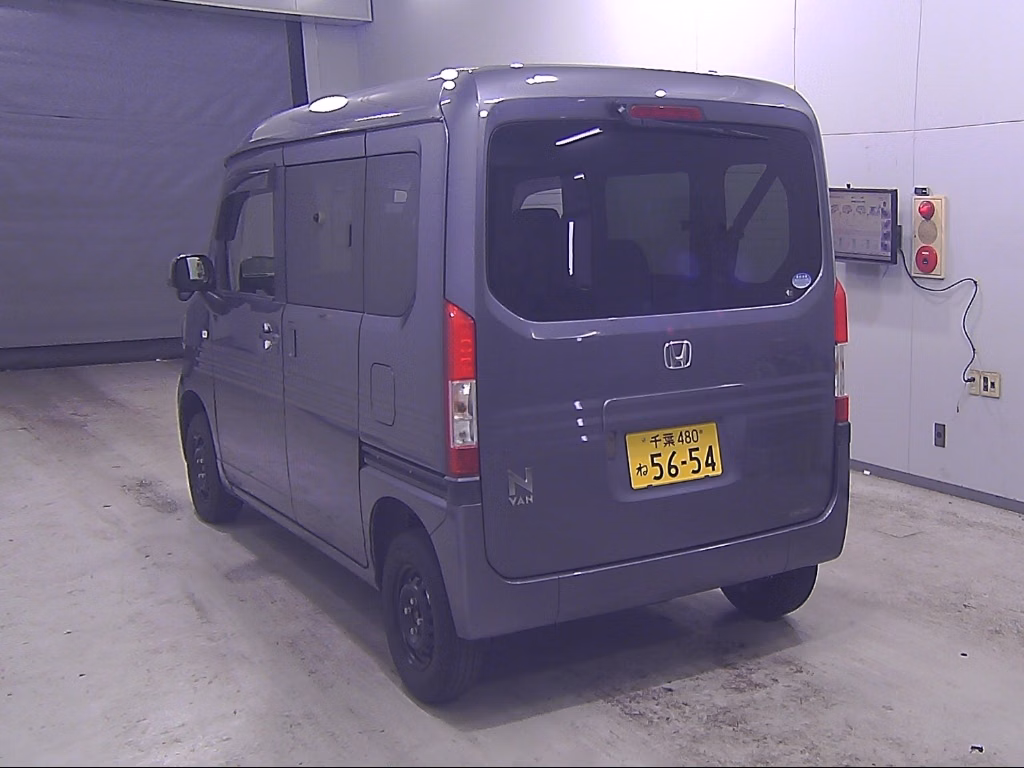 HONDA N-VAN