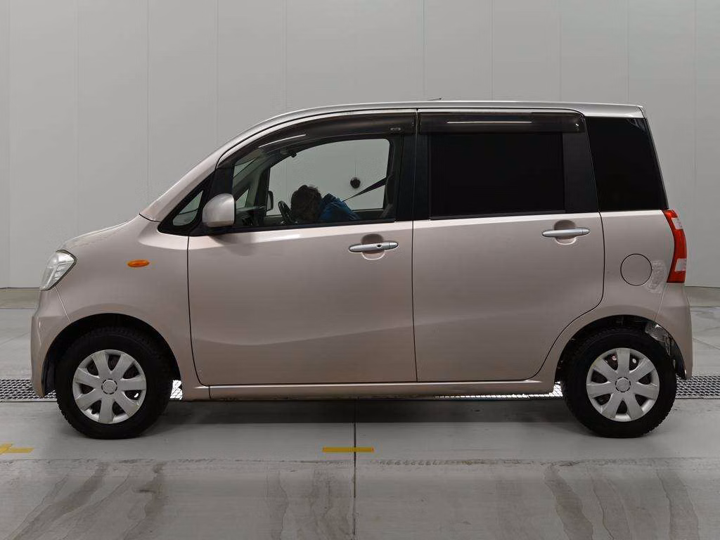 DAIHATSU TANTO EXE