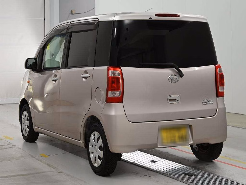 DAIHATSU TANTO EXE