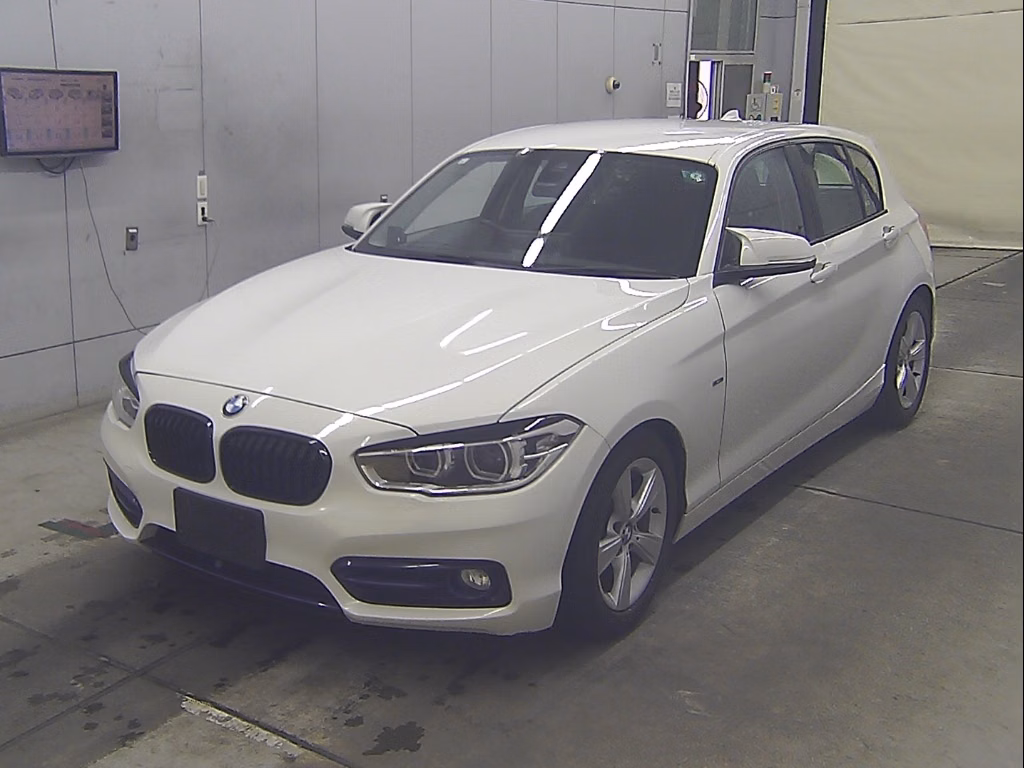 BMW 1-SERIES