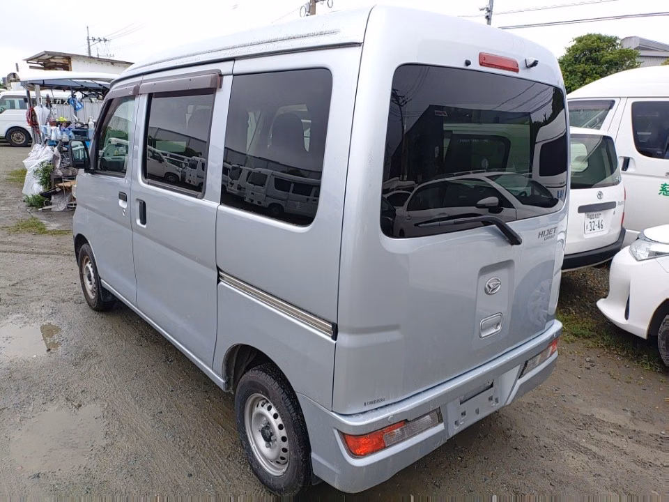 DAIHATSU HIJET