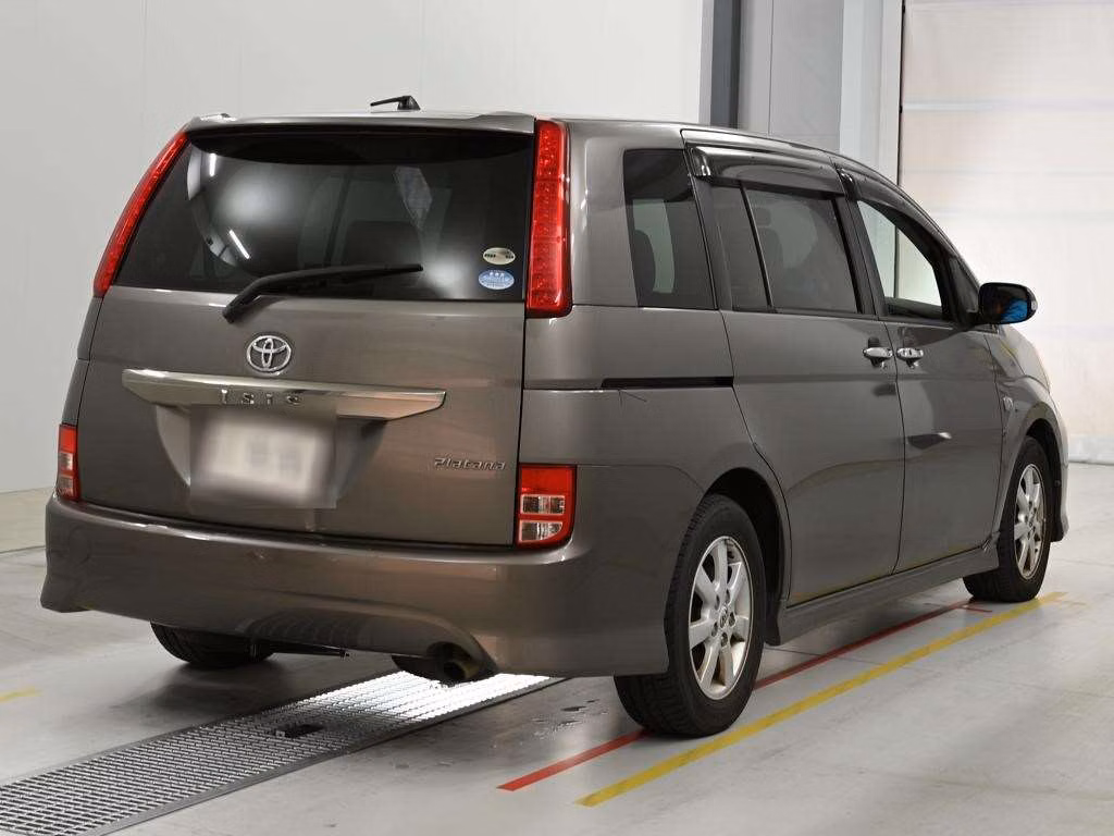 TOYOTA ISIS