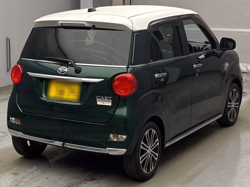 DAIHATSU CAST