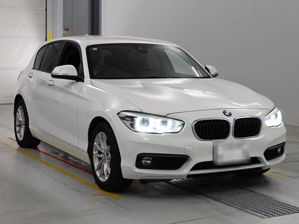 BMW 1-SERIES