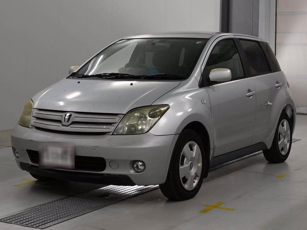 TOYOTA IST