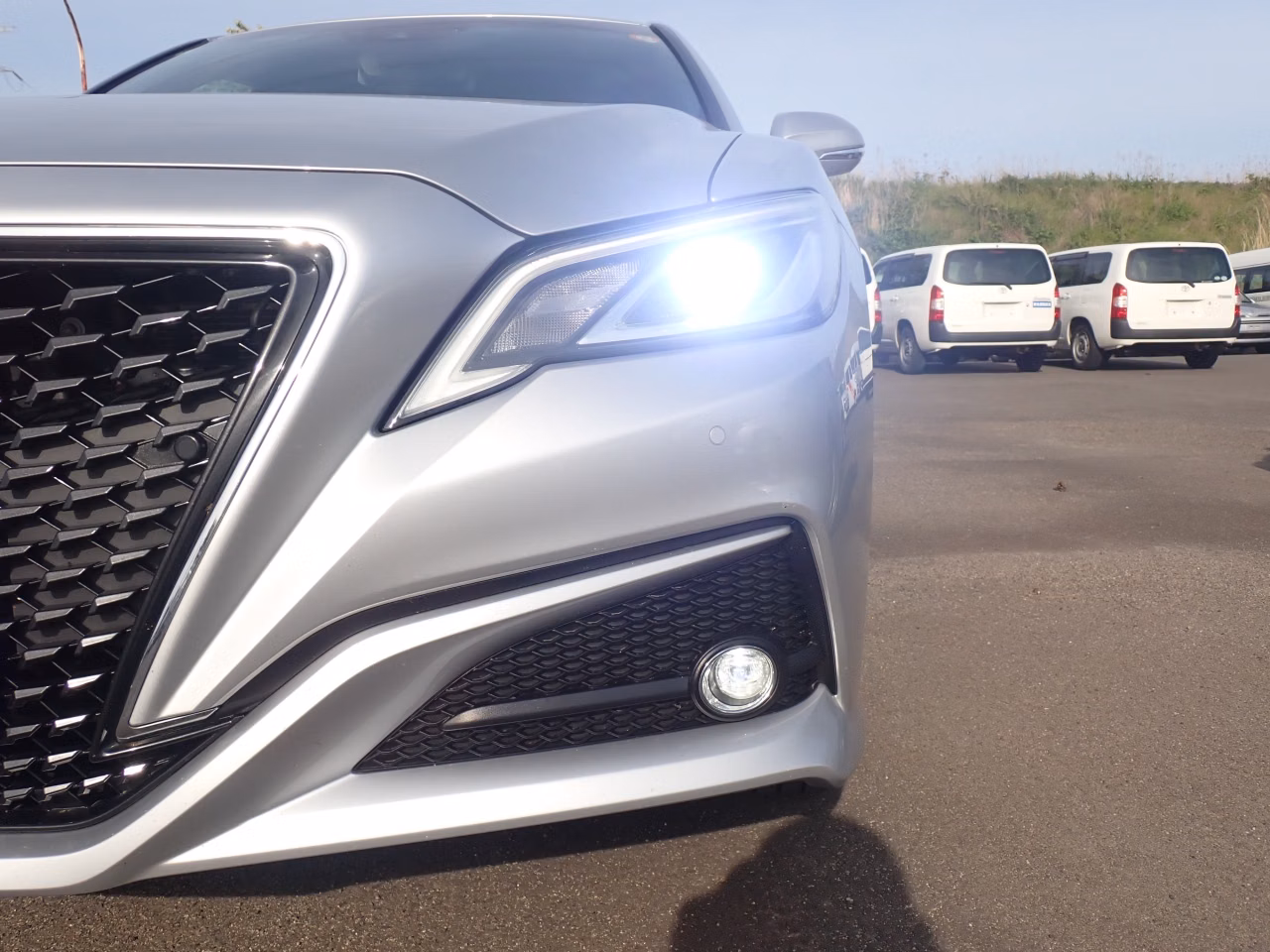 TOYOTA CROWN