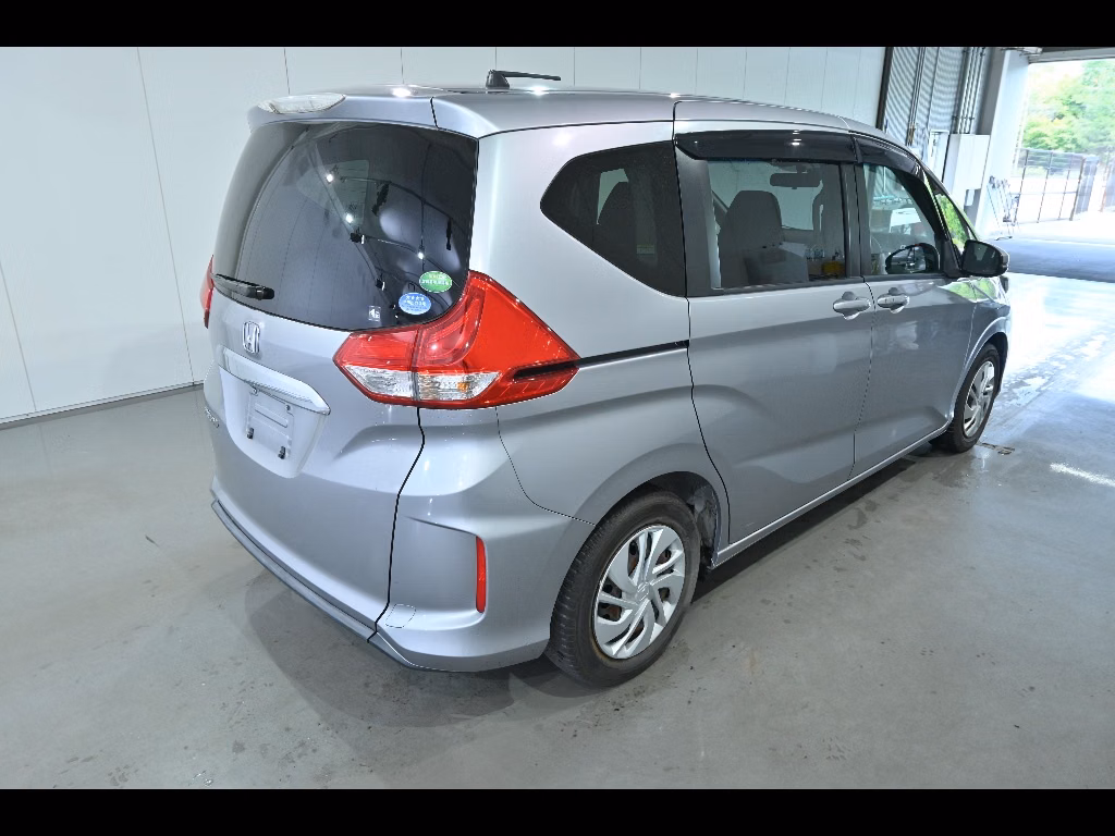 HONDA FREED+