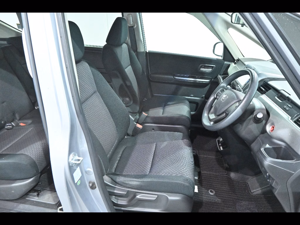 HONDA FREED+