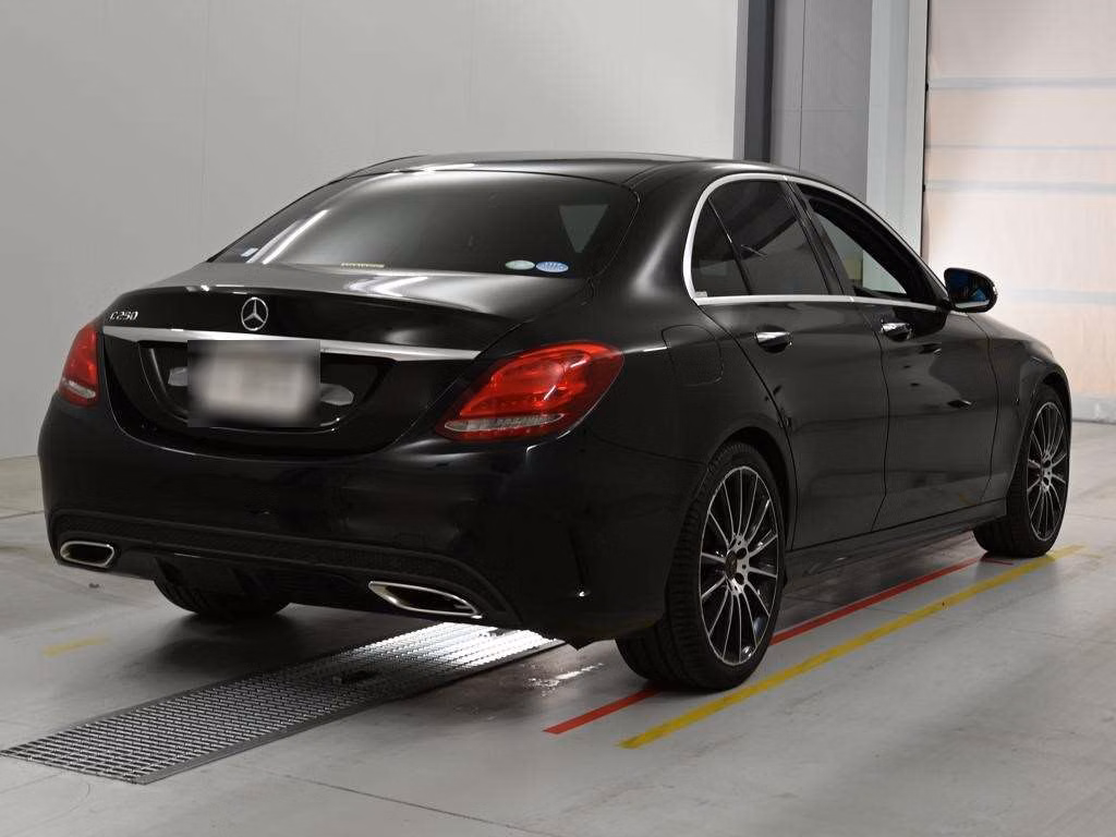 MERCEDES-BENZ C-CLASS