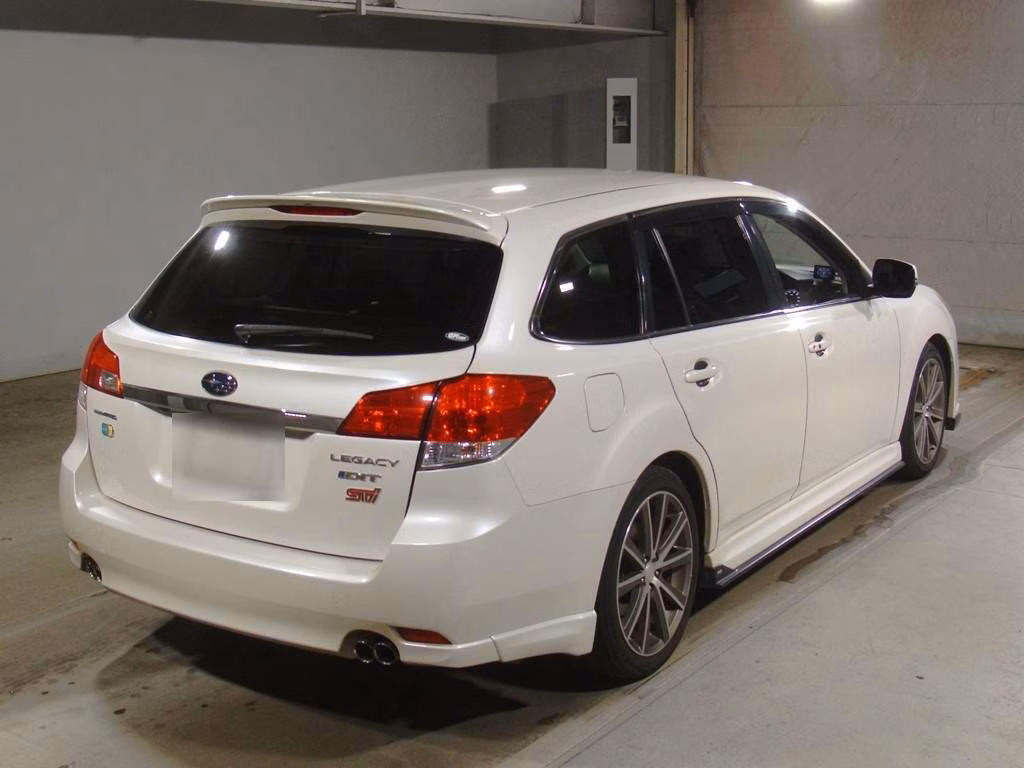 SUBARU LEGACY