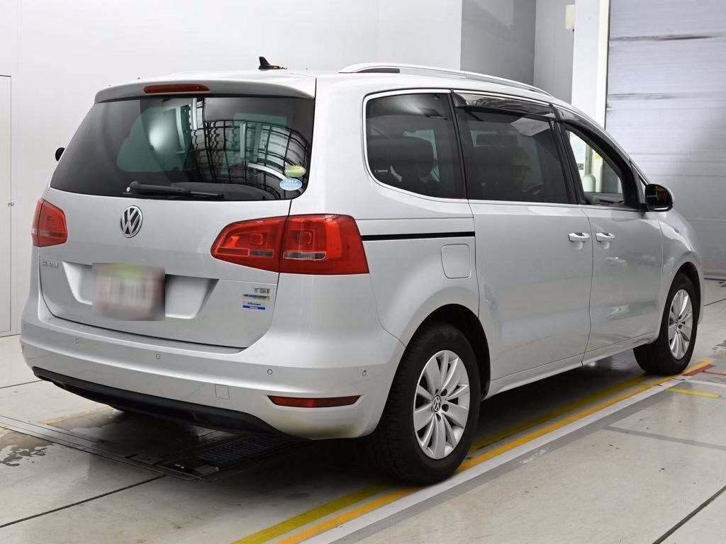 VOLKSWAGEN SHARAN