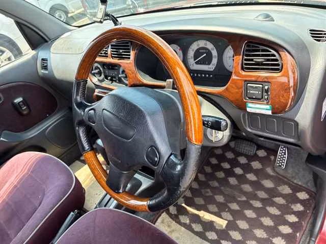 DAIHATSU MIRA GINO