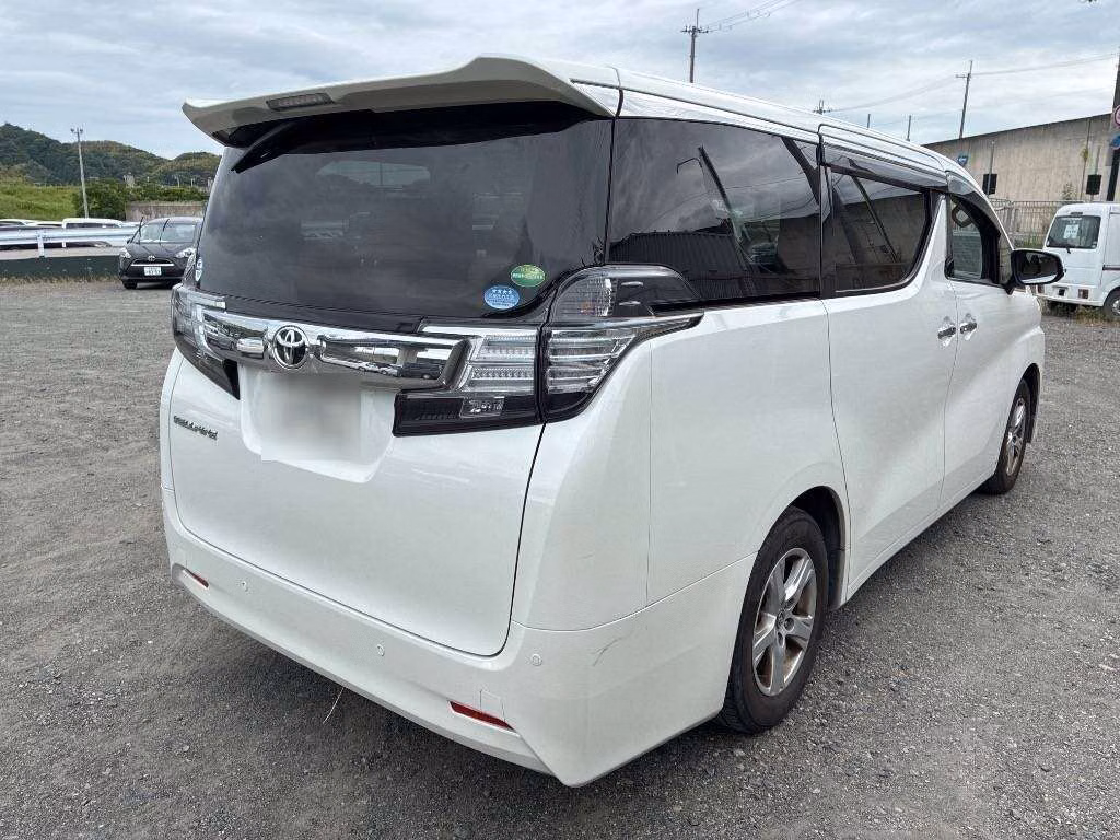 TOYOTA VELLFIRE