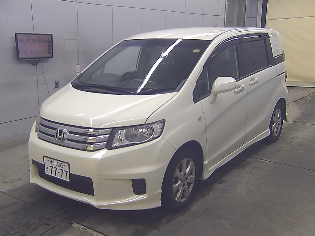 HONDA FREED SPIKE