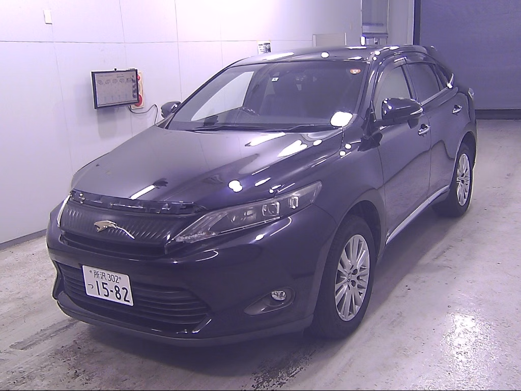 TOYOTA HARRIER