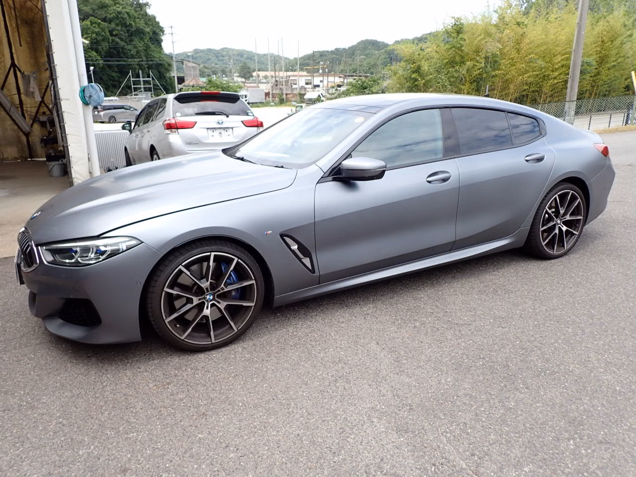 BMW 8-SERIES