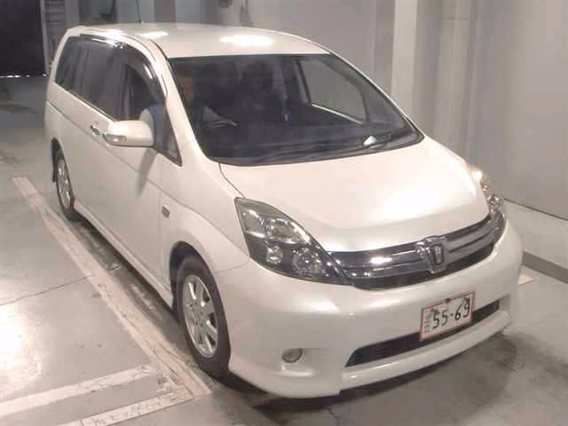 TOYOTA ISIS