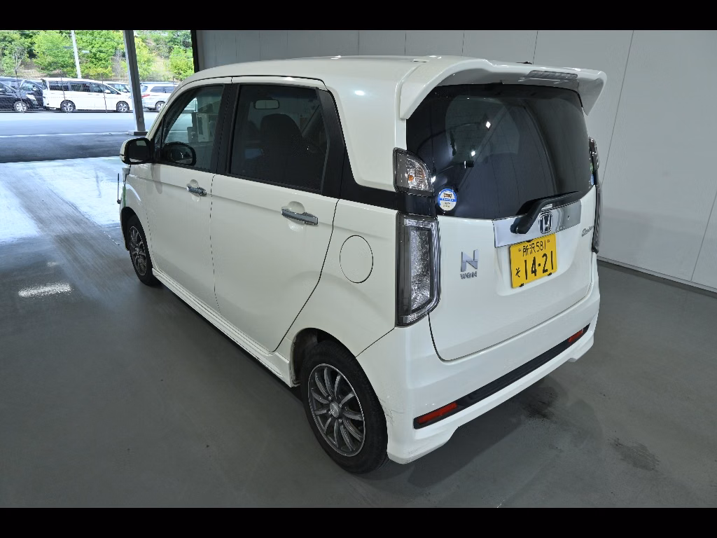 HONDA N-WGN