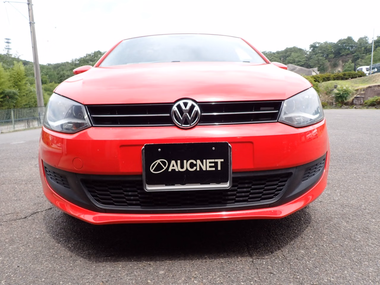 VOLKSWAGEN POLO