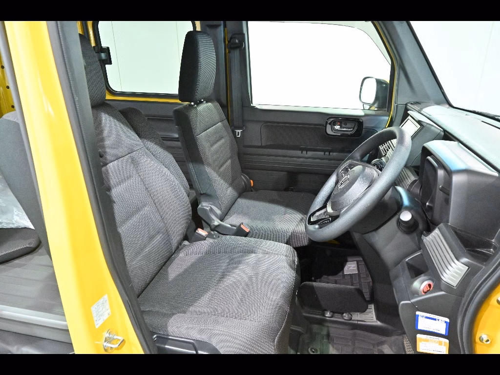 HONDA N-VAN