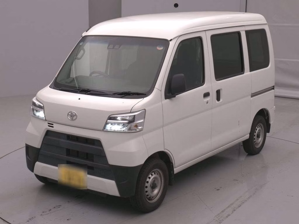 TOYOTA PIXIS VAN