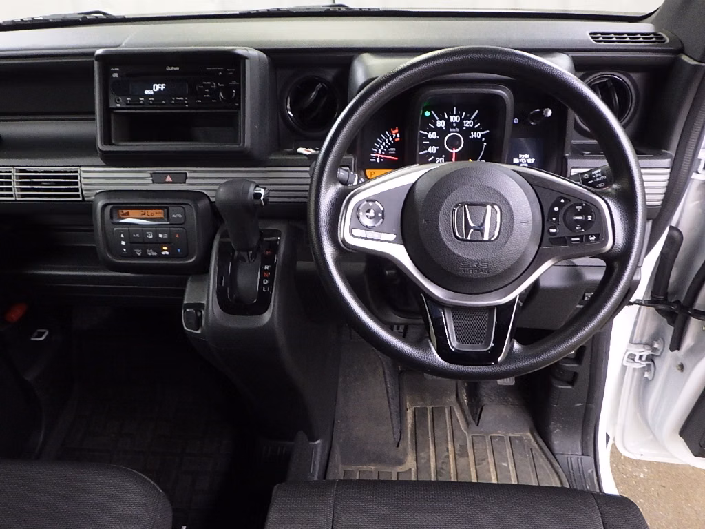 HONDA N-VAN
