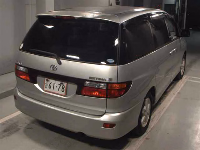 TOYOTA ESTIMA