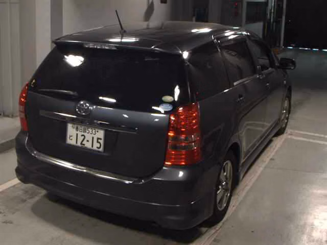 TOYOTA WISH