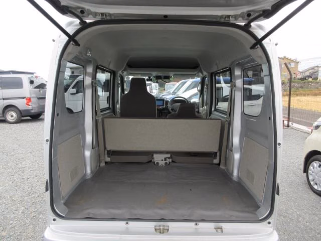 NISSAN NV100 CLIPPER