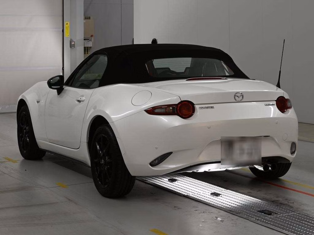 MAZDA MX-5