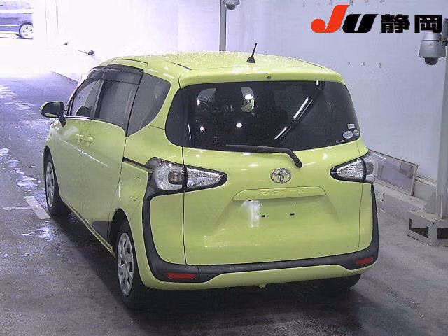 TOYOTA SIENTA