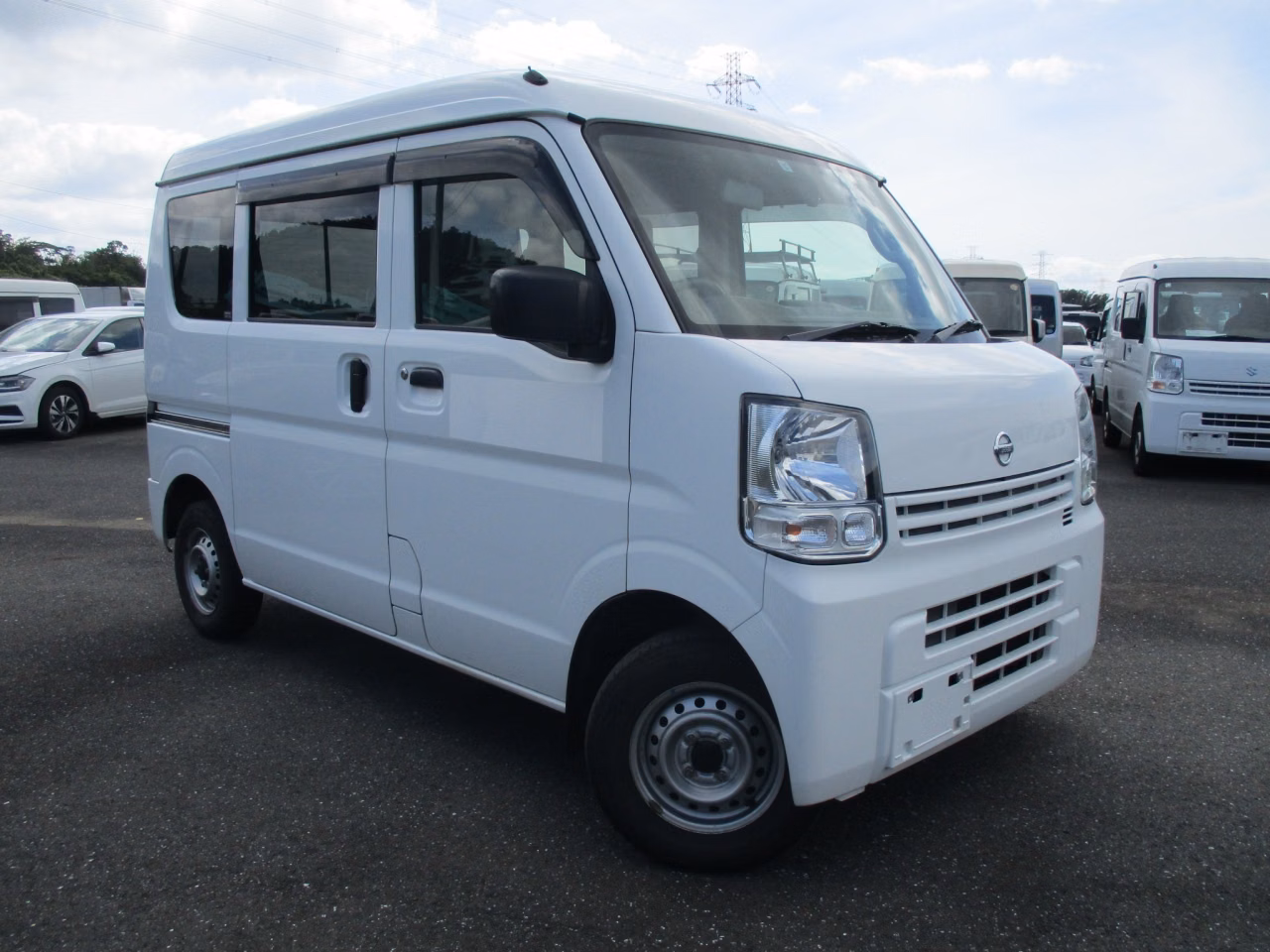 NISSAN NV100 CLIPPER