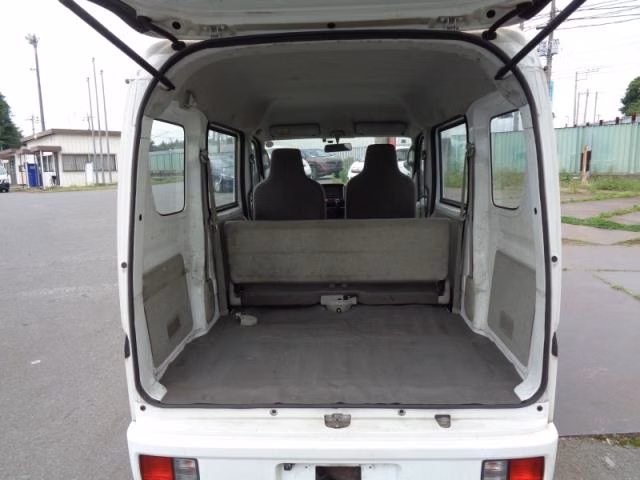 NISSAN NV100 CLIPPER