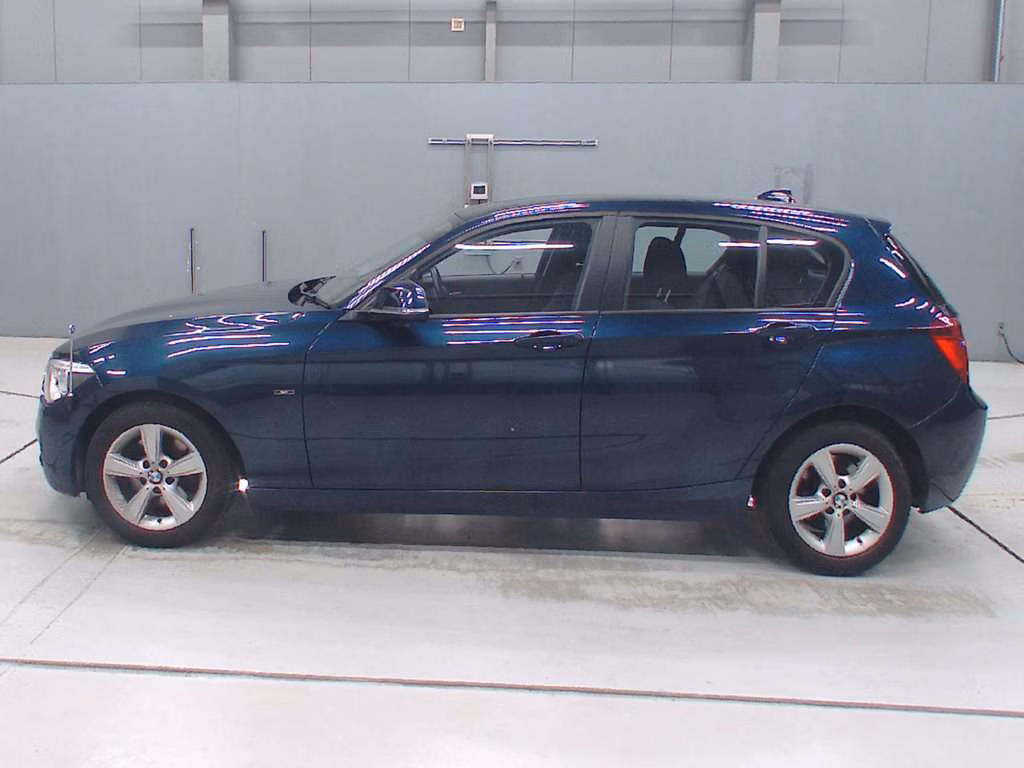BMW 1-SERIES