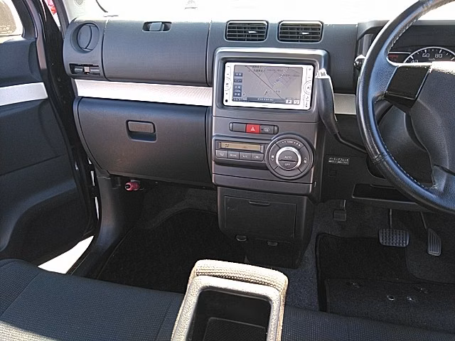 TOYOTA PIXIS SPACE