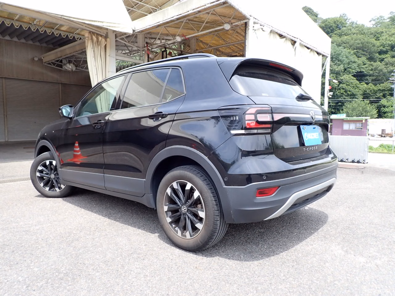 VOLKSWAGEN T-CROSS