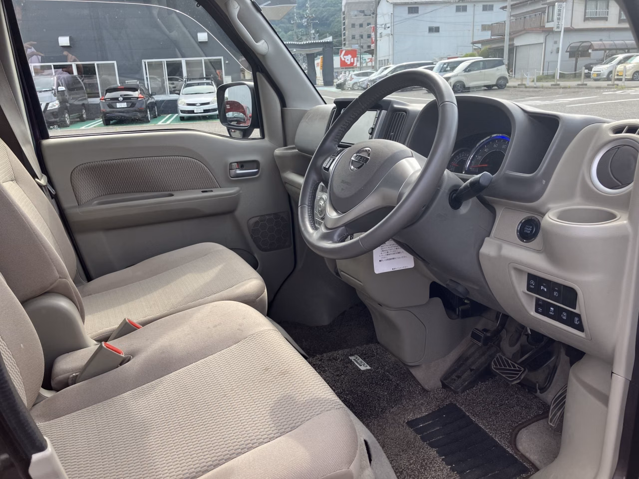 NISSAN NV100 CLIPPER