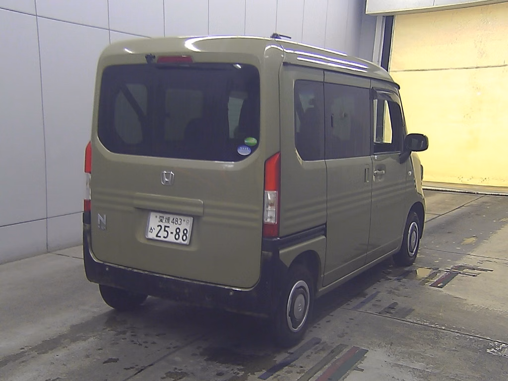 HONDA N-VAN
